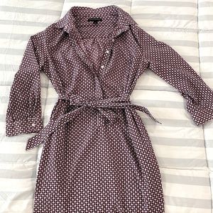 Banana Republic patterned shift dress with pockets